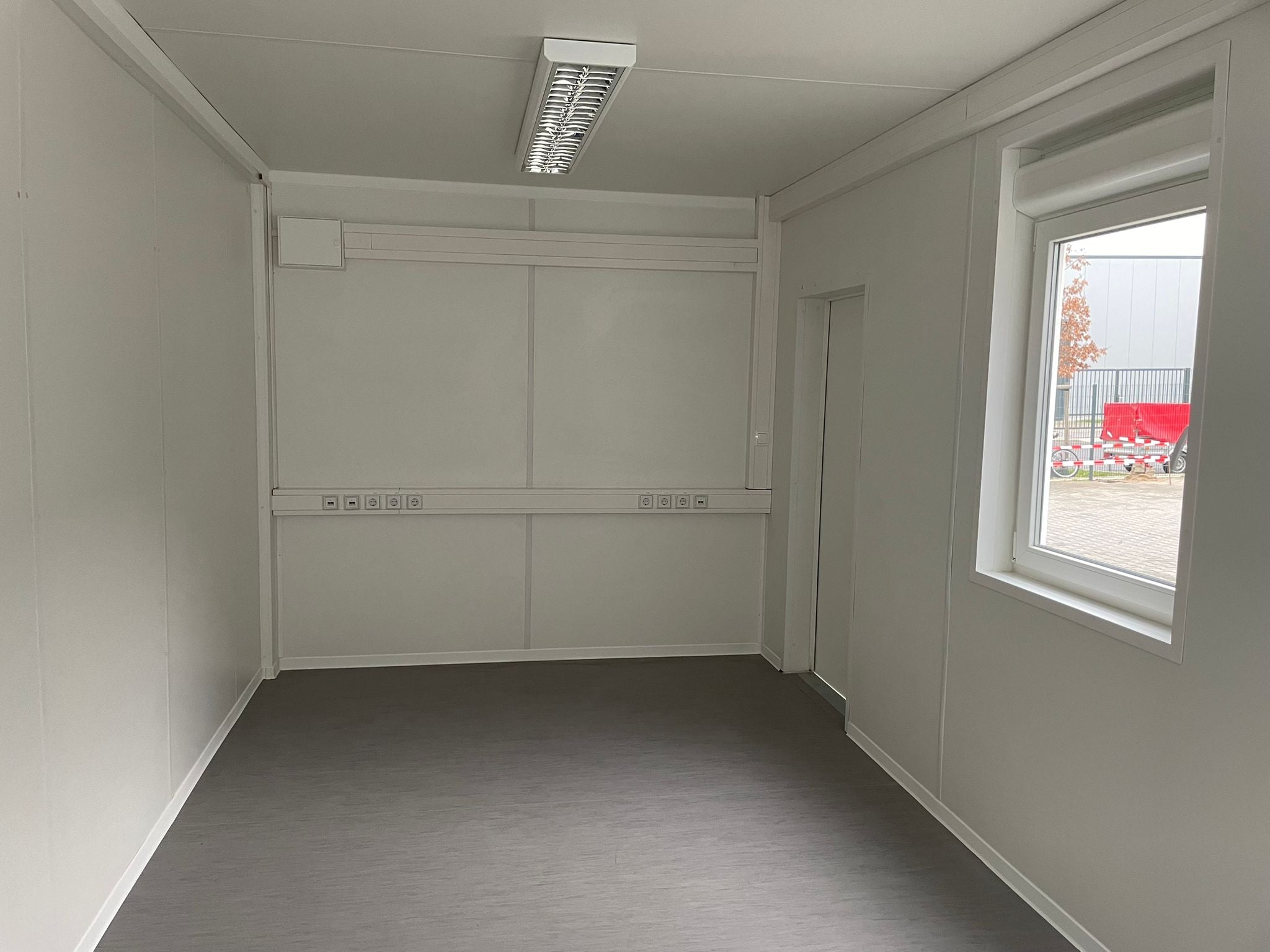 CONTENTOR DE ESCRITÓRIO